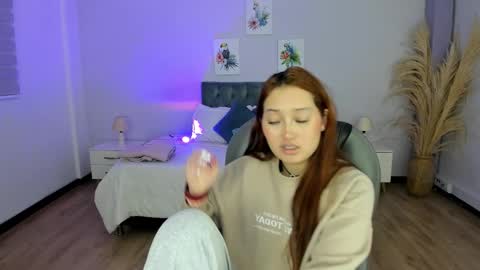 Snapshot of samara_hilton_2 chatting on October 27, 2025, 7:07 pm samara_hilton_2 online show from October 27, 2025, 7:07 pm