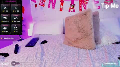 -- -- online show from February 28, 2025, 6:09 pm