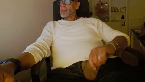 Snapshot of samcool67 chatting on May 17, 2026, 7:10 pm Sam online show from May 17, 2026, 7:10 pm
