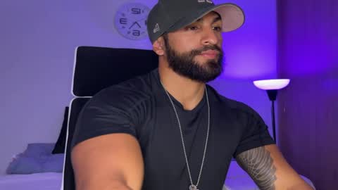 Snapshot of samdornan chatting on January 29, 2025, 12:22 am Sam Dornan online show from January 29, 2025, 12:22 am