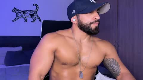 Snapshot of samdornan chatting on March 1, 2025, 2:04 am Sam Dornan online show from March 1, 2025, 2:04 am