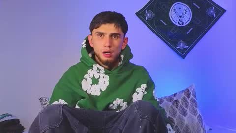 samevansx online show from November 12, 2025, 8:52 pm