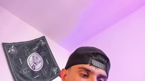 samevansx online show from March 26, 2026, 6:46 pm