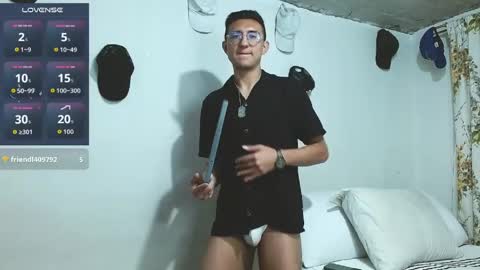Snapshot of samfox_ chatting on April 27, 2026, 10:57 am SAM online show from April 27, 2026, 10:57 am