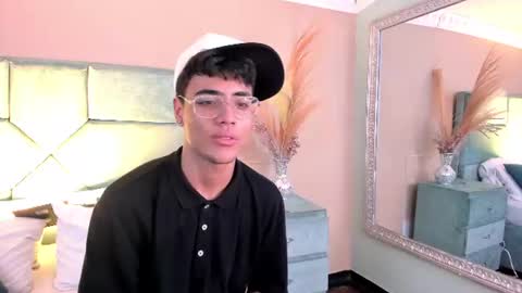 Samfrrost online show from July 20, 2026, 7:49 pm