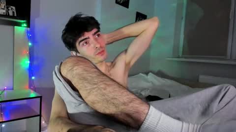 Snapshot of samiliken chatting on January 17, 2026, 3:39 pm Sam online show from January 17, 2026, 3:39 pm