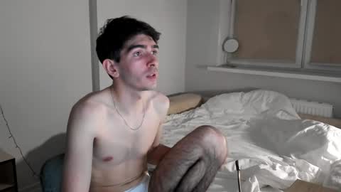 Snapshot of samiliken chatting on February 9, 2026, 4:11 pm Sam online show from February 9, 2026, 4:11 pm