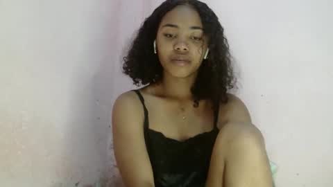 samina2255 online show from September 26, 2025, 6:28 am