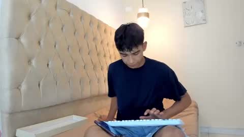 samir_19x online show from July 26, 2026, 7:48 am