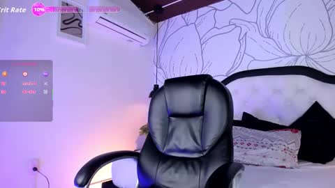 Snapshot of samir_bear chatting on April 27, 2026, 12:47 pm Samir online show from April 27, 2026, 12:47 pm