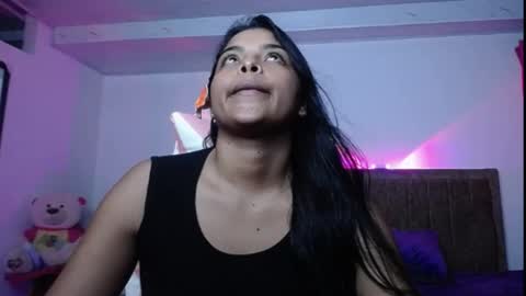 Danna dulce online show from April 17, 2026, 12:57 am