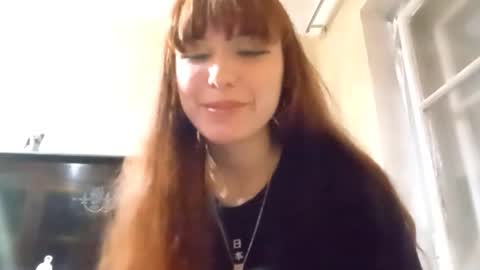 Mira online show from October 6, 2025, 4:26 pm