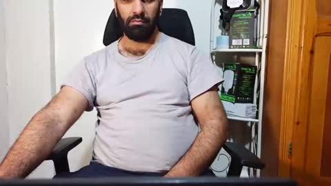 Snapshot of samirfuker84 chatting on May 18, 2026, 4:07 am samirfuker84 online show from May 18, 2026, 4:07 am