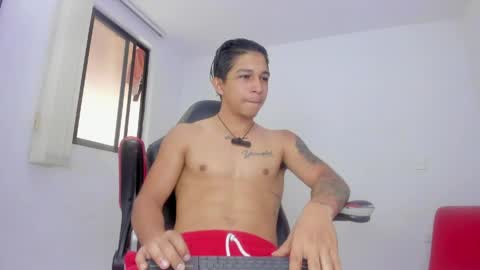 Sophie y Mark online show from April 4, 2026, 4:37 pm