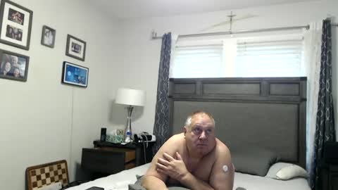 sammyp1956 online show from December 30, 2024, 5:55 pm