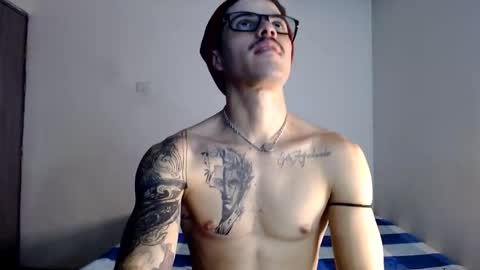 sammy model independiente online show from June 10, 2026, 12:55 am