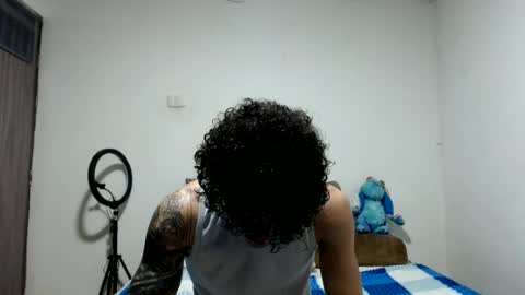 sammy model independiente online show from June 15, 2026, 11:18 pm
