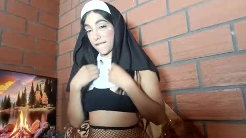 Samantha ferrer online show from November 7, 2025, 2:17 pm