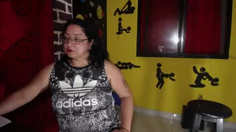 adriana online show from June 25, 2026, 3:05 pm