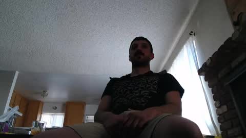 Snapshot of samthebully chatting on April 17, 2026, 7:06 pm SamTheBully online show from April 17, 2026, 7:06 pm