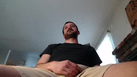 Snapshot of samthebully chatting on April 24, 2026, 10:01 pm SamTheBully online show from April 24, 2026, 10:01 pm