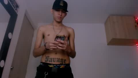 Snapshot of samuel_suarez chatting on December 26, 2024, 3:38 am online show from December 26, 2024, 3:38 am