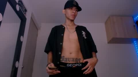 Snapshot of samuel_suarez chatting on December 30, 2024, 11:49 pm online show from December 30, 2024, 11:49 pm