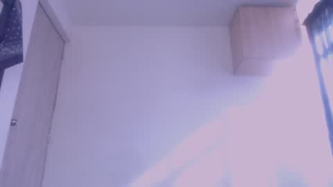 Snapshot of samuel_suarez chatting on January 22, 2025, 1:32 pm online show from January 22, 2025, 1:32 pm