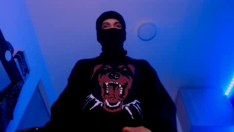 Snapshot of samuel_suarez chatting on February 12, 2025, 7:55 am online show from February 12, 2025, 7:55 am