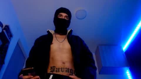 Snapshot of samuel_suarez chatting on February 14, 2025, 4:58 am online show from February 14, 2025, 4:58 am