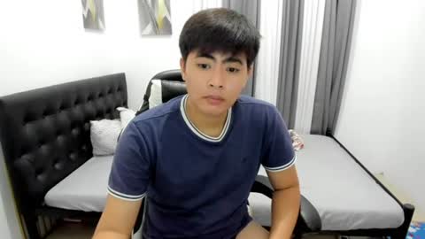 Snapshot of samuelangelo chatting on July 12, 2026, 2:52 pm Sam online show from July 12, 2026, 2:52 pm