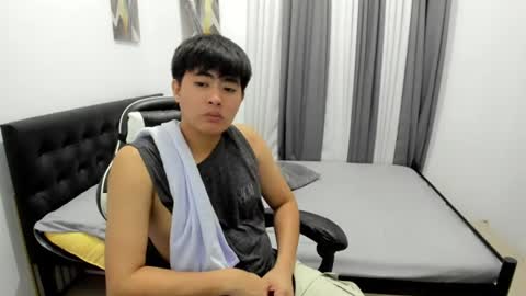 Snapshot of samuelangelo chatting on July 13, 2026, 6:33 pm Sam online show from July 13, 2026, 6:33 pm