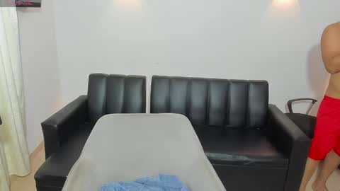 samxx_muscle online show from May 28, 2026, 1:19 pm