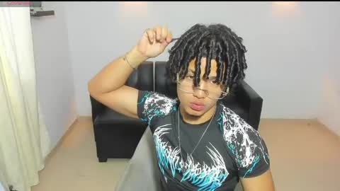 samxx_muscle online show from May 30, 2026, 3:31 pm