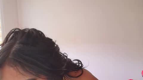 Snapshot of samy_jonnes_ chatting on October 14, 2025, 3:57 pm Hello I am absent due to a family calamity I will return soon-hola estoy ausente por un problema familiar volvere pronto. online show from October 14, 2025, 3:57 pm