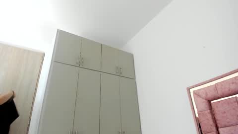 Snapshot of samy_nix chatting on February 28, 2025, 3:37 pm SAMY online show from February 28, 2025, 3:37 pm