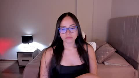 Samy online show from April 15, 2026, 10:43 pm