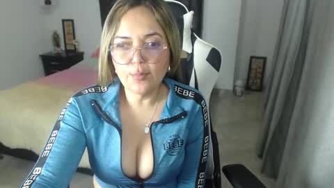 samy_vsn online show from February 2, 2025, 4:48 am