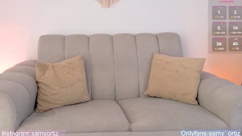 Snapshot of samyortiz_ chatting on November 4, 2025, 2:16 pm Samy and Juan online show from November 4, 2025, 2:16 pm