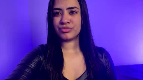 Snapshot of samyrosss6 chatting on September 26, 2025, 11:42 pm Samy online show from September 26, 2025, 11:42 pm