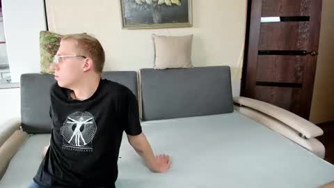 Snapshot of samyscott chatting on September 29, 2025, 7:02 am SamyScott online show from September 29, 2025, 7:02 am