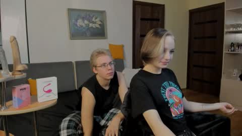 Snapshot of samyscott chatting on November 28, 2025, 1:30 am SamyScott online show from November 28, 2025, 1:30 am