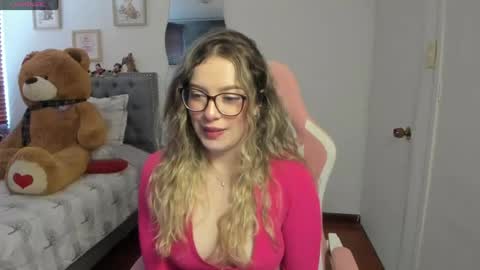 Snapshot of samysweet_8 chatting on April 17, 2026, 1:47 pm Samanta online show from April 17, 2026, 1:47 pm