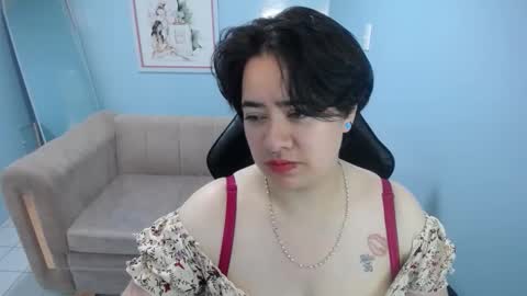 Snapshot of samythomas_t chatting on December 17, 2025, 2:28 am samythomas_t online show from December 17, 2025, 2:28 am