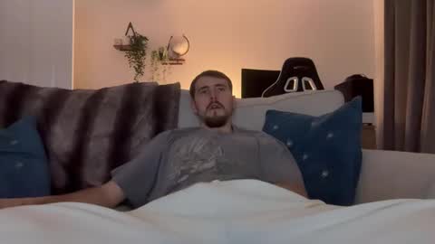 Snapshot of sandb250 chatting on January 3, 2025, 11:55 pm sandb250 online show from January 3, 2025, 11:55 pm