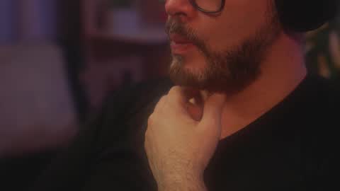 Snapshot of sanders_white chatting on February 1, 2026, 6:34 am Sanders online show from February 1, 2026, 6:34 am