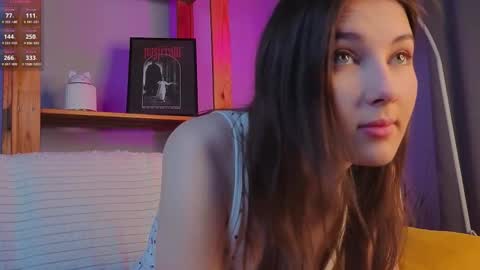 Isabel but you can call me Bella online show from December 16, 2025, 1:21 am