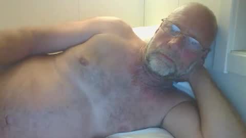 Snapshot of sandnesrune523 chatting on May 19, 2026, 6:03 pm sandnesrune523 online show from May 19, 2026, 6:03 pm