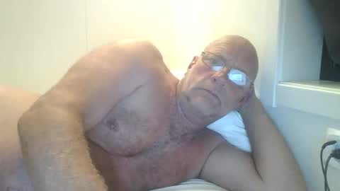 Snapshot of sandnesrune523 chatting on June 9, 2026, 5:08 am sandnesrune523 online show from June 9, 2026, 5:08 am