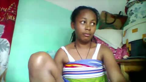 sandra1253099 online show from October 13, 2025, 7:03 pm